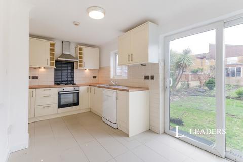 3 bedroom semi-detached house to rent, Sherborne Road, SM3