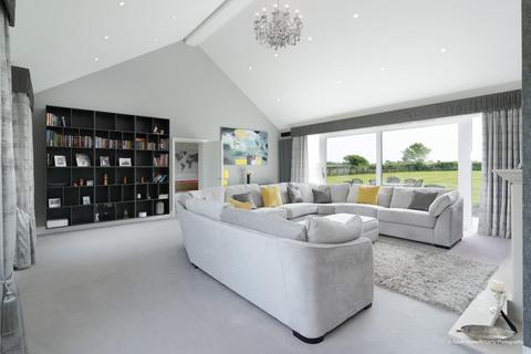 4 bedroom detached house for sale, Middle Hill, Nr Llancarfan, Vale Of Glamorgan, CF62 3AD