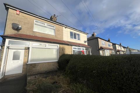 2 bedroom semi-detached house to rent, Oaklands Avenue, Northowram, Halifax, West Yorkshire, HX3