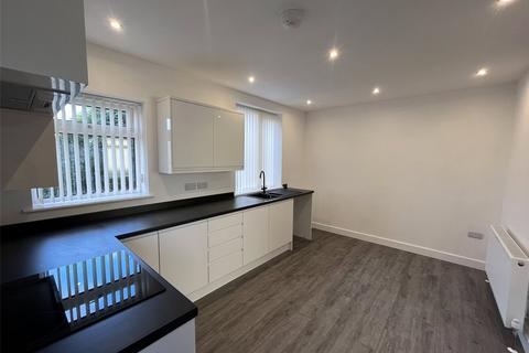 2 bedroom semi-detached house to rent, Oaklands Avenue, Northowram, Halifax, West Yorkshire, HX3