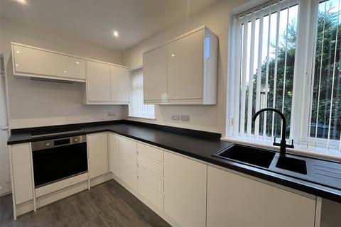 2 bedroom semi-detached house to rent, Oaklands Avenue, Northowram, Halifax, West Yorkshire, HX3