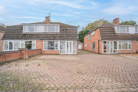 Bronte Farm Road, Shirley, B90