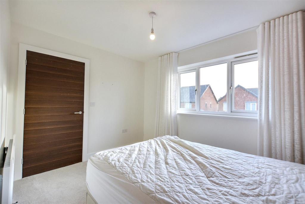 Bedroom 2 2.jpeg