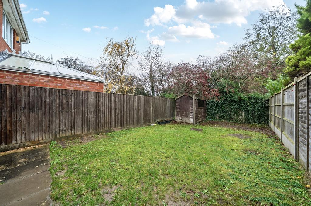 1387735-4-69383a6...