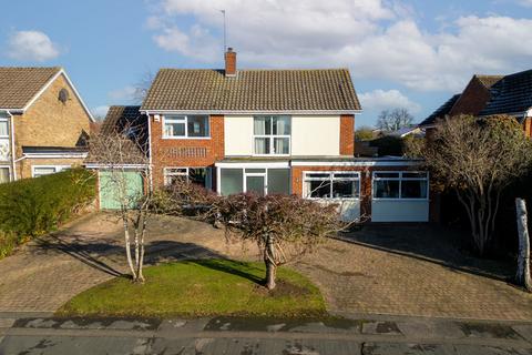 4 bedroom detached house for sale, Westminster Drive, Aylesbury HP21