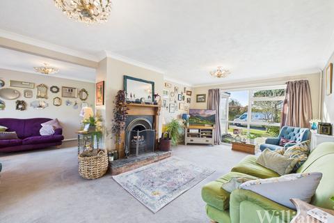 4 bedroom detached house for sale, Westminster Drive, Aylesbury HP21