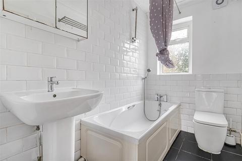 undefined, Harold Road, Sutton