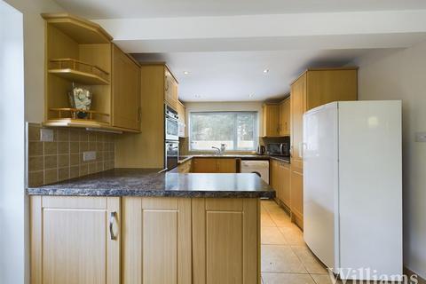 4 bedroom detached house for sale, Wendover Road, Aylesbury HP22