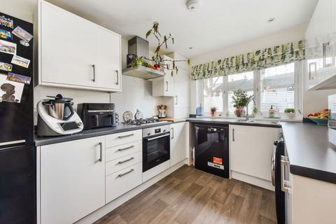 3 bedroom end of terrace house for sale, St. Lucia Park, Bordon GU35