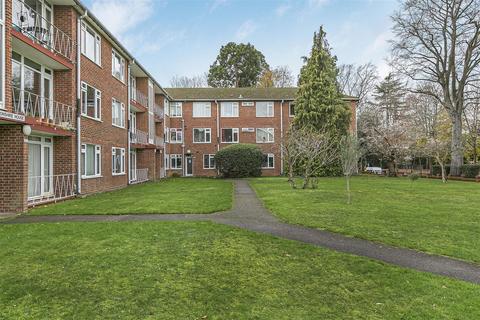 undefined, Devonshire Avenue, Sutton