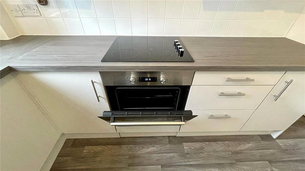 Oven