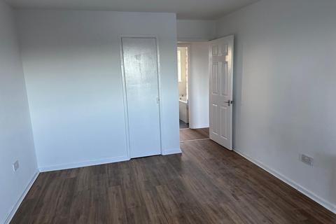 2 bedroom flat to rent, Hilda Park, Chester Lee Street DH2