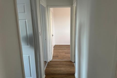2 bedroom flat to rent, Hilda Park, Chester Lee Street DH2