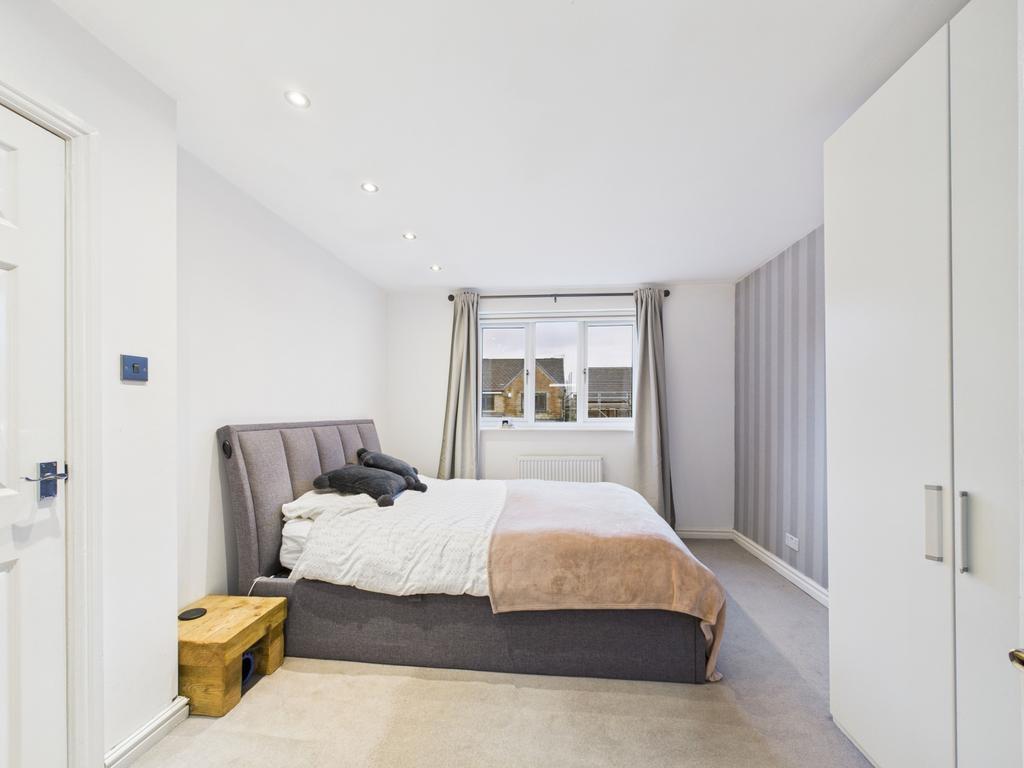 Cam02093 g0 pr0067 still015