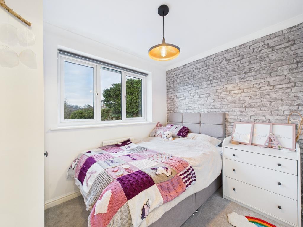 Cam02093 g0 pr0067 still021