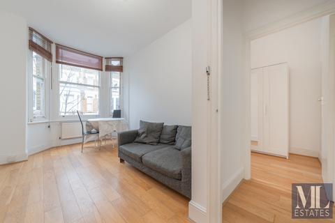 2 bedroom flat to rent, Gascony Avenue, London NW6