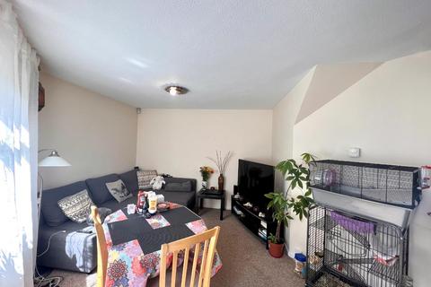 undefined, Flintcomb Rise, Woodfields, Northampton NN3