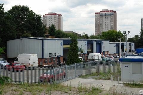 Industrial development to rent, Bury Mead Rd Hitchin SG5 1RT