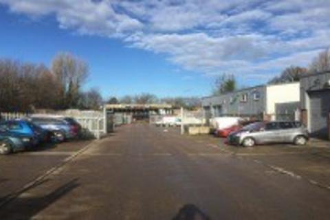 Industrial development to rent, Bury Mead Rd Hitchin SG5 1RT