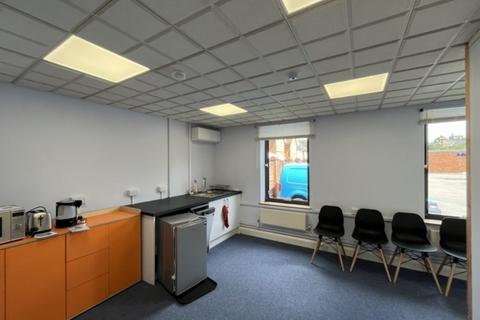 Office to rent, Bridge St Hitchin SG5 2DE