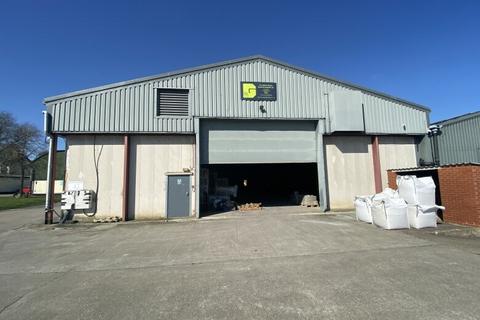 Warehouse to rent, Sandon Rd Royston SG8 0RE