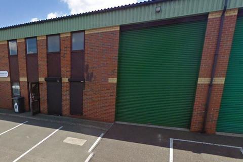 Warehouse to rent, 32-36 Knowl Piece Hitchin SG4 0TY