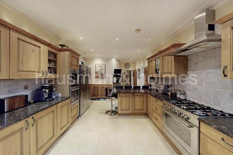 undefined, Garrick Avenue, NW11