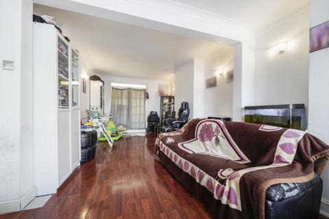 undefined, Lyon Park Avenue, Wembley, HA0