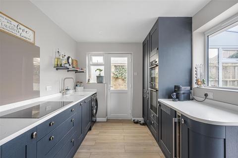 3 bedroom detached bungalow for sale, The Grove, Newhaven