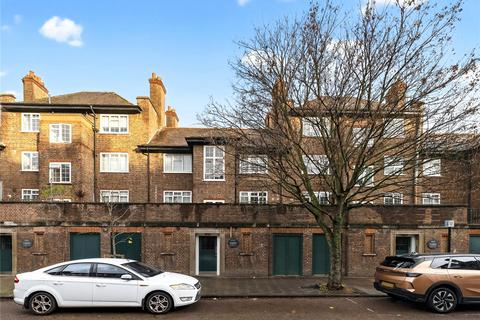 3 bedroom apartment to rent, Davidson Gardens, London, SW8