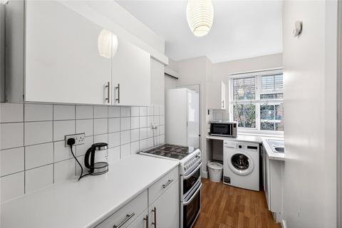 3 bedroom apartment to rent, Davidson Gardens, London, SW8
