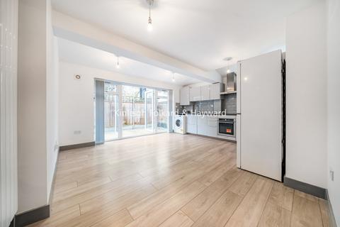 undefined, Garratt Terrace, London, SW17