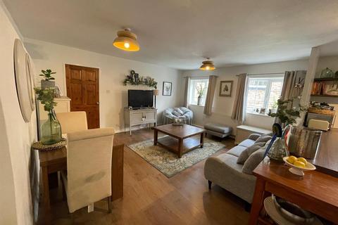 undefined, 5 Manor Court, Church View, Northallerton