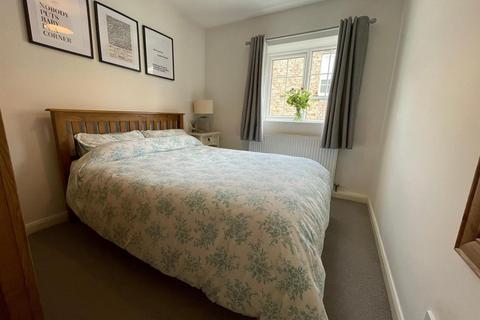1 bedroom flat for sale, 5 Manor Court, Church View, Northallerton