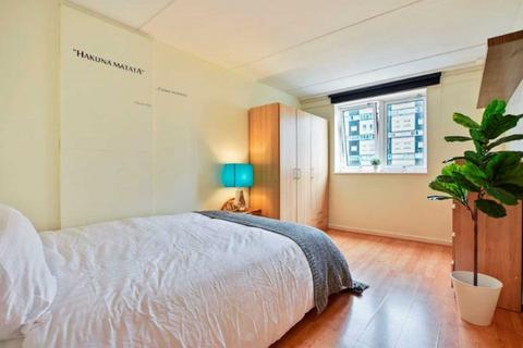 undefined, Lucas Court, Strasberg Road, Battersea, SW11