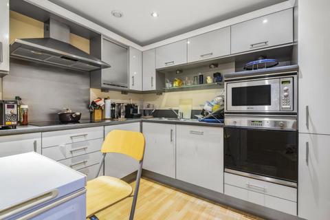 undefined, Kingsway,  North Finchley N12,  N12