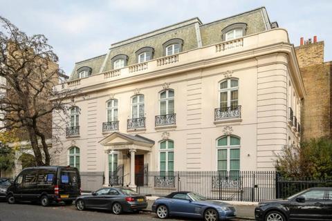 undefined, Belgrave Square, Belgravia SW1