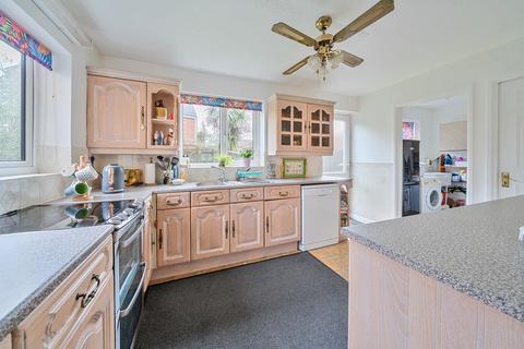 undefined, Huntingdon Close, Lower Earley, Reading