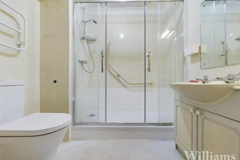 2 bedroom retirement property for sale, Willow Road, Aylesbury HP19