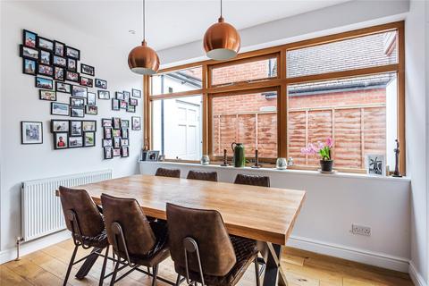 undefined, Russell Road, Surrey GU21