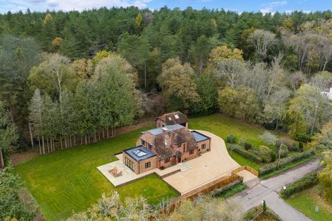 undefined, Boundary Road, Rowledge, Farnham, Surrey, GU10