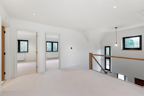 undefined, Boundary Road, Rowledge, Farnham, Surrey, GU10