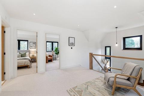 undefined, Boundary Road, Rowledge, Farnham, Surrey, GU10