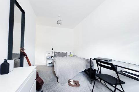 undefined, Bath Road, Bristol BS4