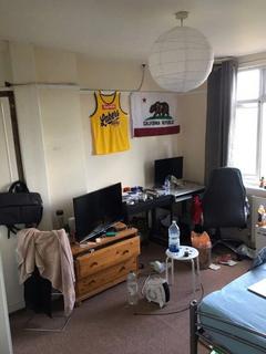 4 bedroom house to rent, Filton Avenue, Bristol BS34