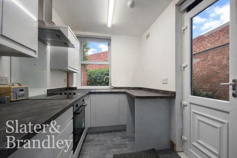 2 bedroom ground floor flat to rent, 8 Beech Avenue, New Basford, Nottingham, Nottinghamshire, NG7
