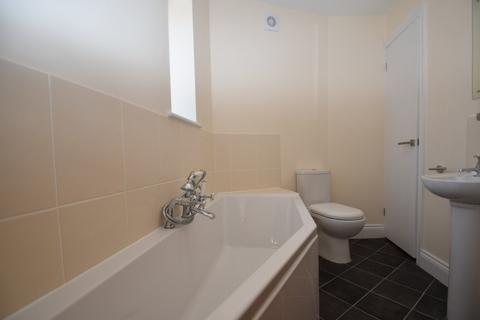 2 bedroom apartment to rent, Midland House, Goring On Thames RG8