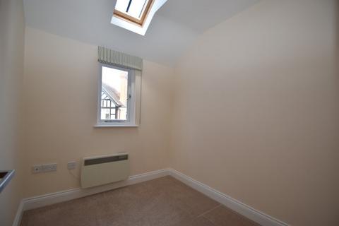 2 bedroom apartment to rent, Midland House, Goring On Thames RG8