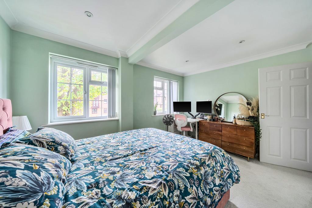 1383988 7 6924553...