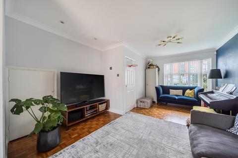 undefined, Midhope Road, Woking, GU22